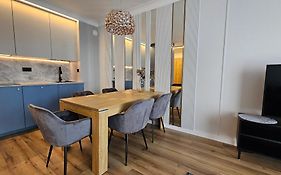 Apartament Elegance, Metro, Free Parking